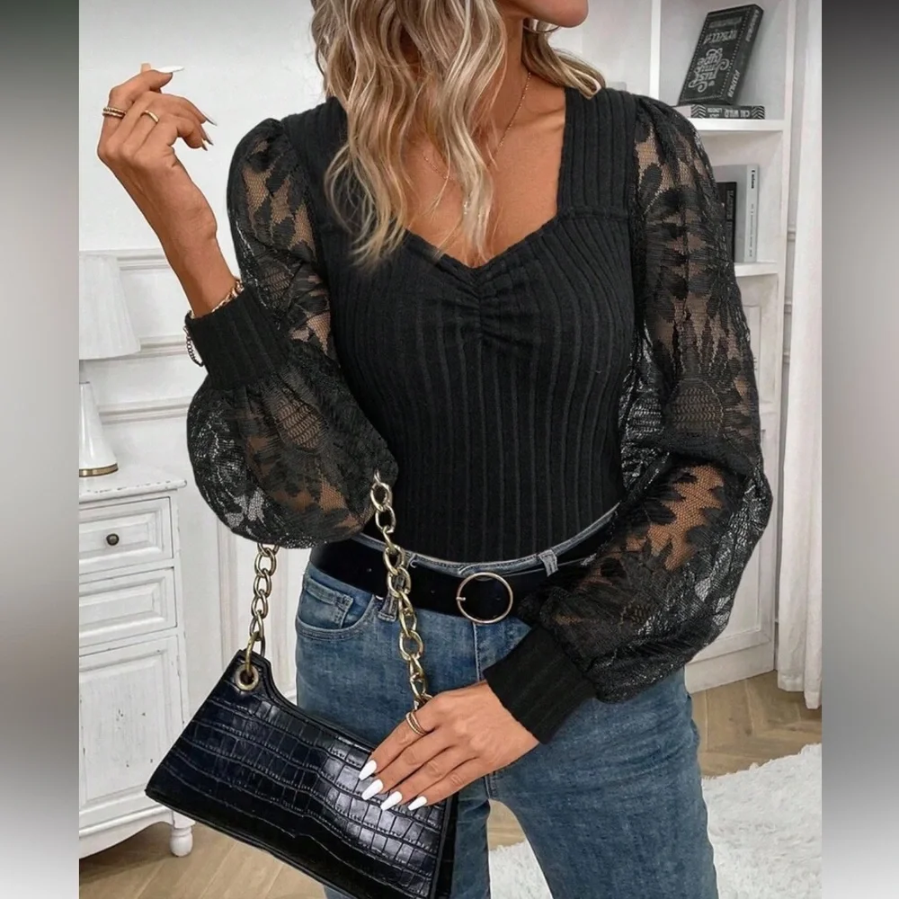 Black Floral Sleeve Sweater Top